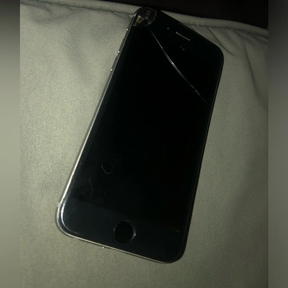 iPhone 6 - Picture 14 of 14